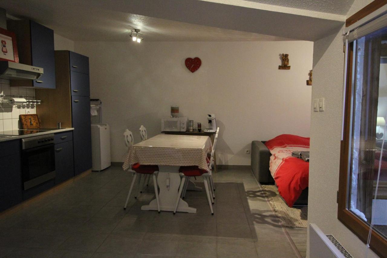 "Appartement Au Centre & Parking" Logement Petite Venise Colmar Exterior photo